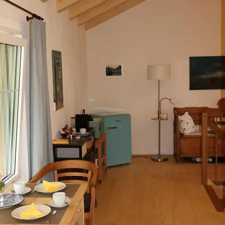 Chesa Clavazzin * Brunnadern